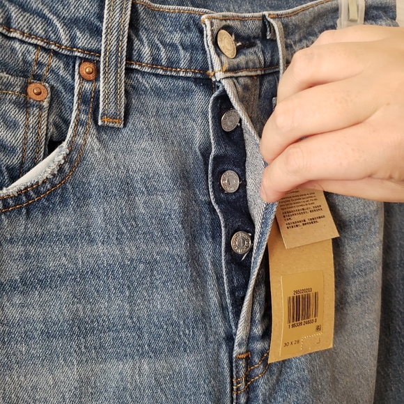 Levi's 501 skinny jeans distressed raw hem button fly size 30x28 NWT - Picture 4 of 9